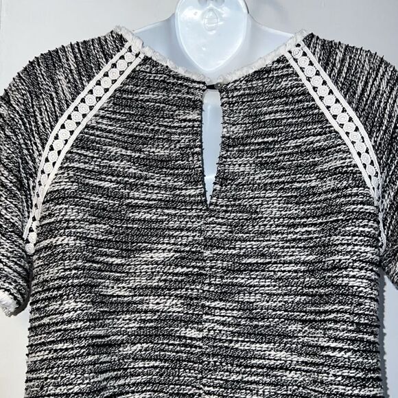 ANTHROPOLOGIE Eri+Ali Lace Trim Popover Top-S - Picture 6 of 10